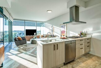 7120 E Kierland Blvd Unit 1002, Scottsdale, AZ 85254