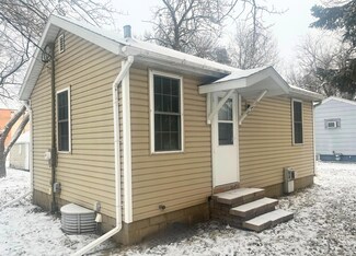 348 32nd Ave N, Saint Cloud, MN 56303