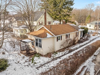 18061 Derr Ave, Beloit, OH 44609