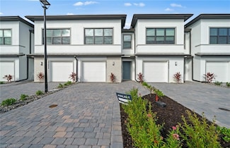 27842 Solis Grande Dr, Bonita Springs, FL 34135