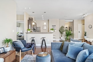 11 W Broadway Unit 507, Boston, MA 02127