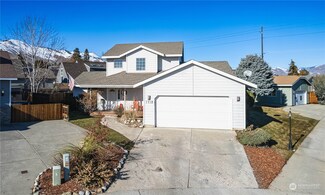 1712 Terrea Ct, Wenatchee, WA 98801