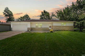 2604 Bellevue Dr, Fort Wayne, IN 46825