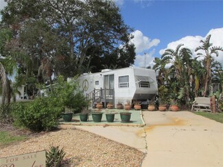 10 Ginger Quill Cir, Lake Wales, FL 33898