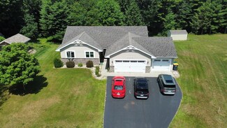 5202 Winding Creek Dr, Schofield, WI 54476