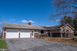 4807 W Whitehall Rd, Pennsylvania Furnace, PA 16865