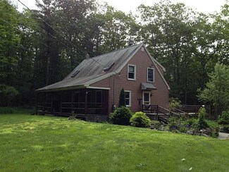 46 Charles Hill Rd, Kittery Point, ME 03905