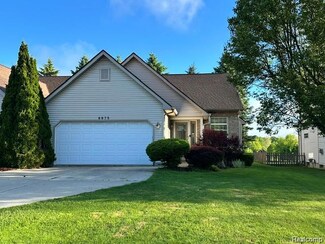 6075 Davison Rd Unit 2, Burton, MI 48509