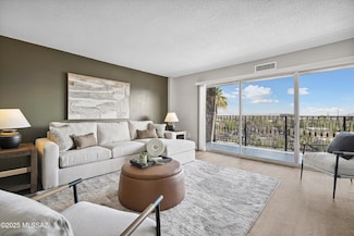 425 W Paseo Redondo Unit 8A, Tucson, AZ 85701