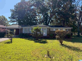 852 Twin Lake Dr NE, Birmingham, AL 35215