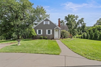 2324 McAleer Rd, Sewickley, PA 15143