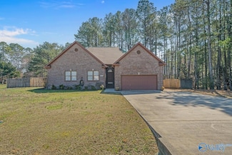 126 Whitfield Dr, Toney, AL 35773