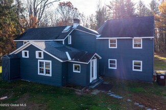 16 Worth Rd, Gansevoort, NY 12831