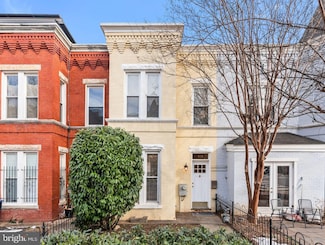 403 12th St NE, Washington, DC 20002