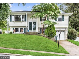 112 Vanderbilt Ave, Woodbury Heights, NJ 08097