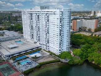 2780 NE 183rd St Unit 209, Aventura, FL 33160