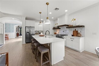 19682 Maddelena Cir, Fort Myers, FL 33967