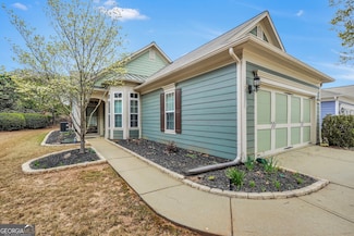 6420 Rockpoint Ln, Hoschton, GA 30548