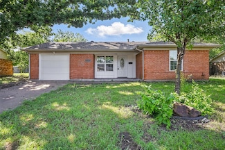 5833 Westhaven Dr, Fort Worth, TX 76132