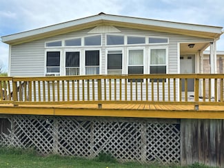 362 N Raquette River Rd, Massena, NY 13662