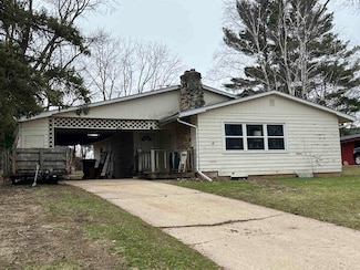 305 Gifford St, Orfordville, WI 53576
