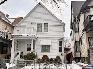 1027 S 19th St, Milwaukee, WI 53204