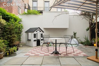 124 N 3rd St Unit 1, New York City, NY 11249