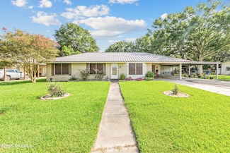 1402 W 9th St, Kaplan, LA 70548