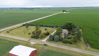 1306 E 3rd Rd, Lostant, IL 61334