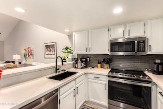 26 E Coral Gables Dr Unit 38, Phoenix, AZ 85022