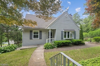 215 Sussex Ave, Newton, NJ 07860