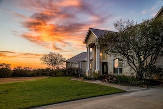 3004-B Fm 2 Rd, Navasota, TX 77868
