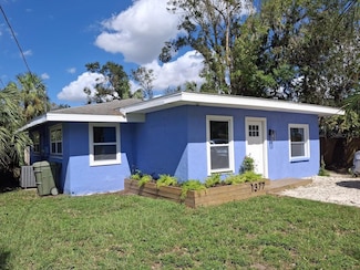 1377 23rd St, Sarasota, FL 34234