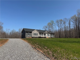 254 S Constitution Route, Dillwyn, VA 23936