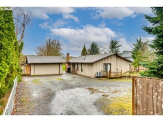 4330 SE Hillyard Rd, Gresham, OR 97080