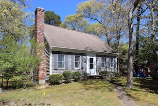 19 Featherbed Ln, Brewster, MA 02631