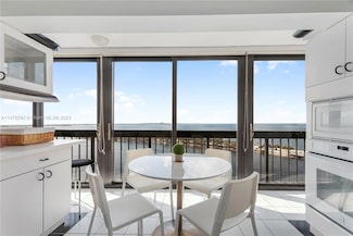 2333 Brickell Ave Unit 2302, Miami, FL 33129