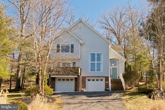 131 Waterside Ln, Cross Junction, VA 22625