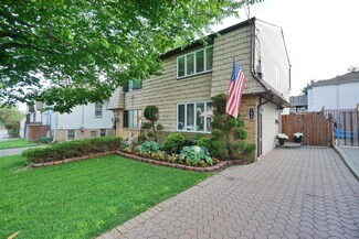 104 Bionia Ave, Staten Island, NY 10305