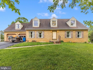 11211 Eastwood Dr, Hagerstown, MD 21742