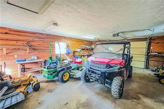 431 County Road 140, Eureka Springs, AR 72632