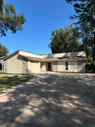 718 Thornwood Place, Southaven, MS 38671