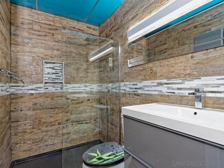 3870 37th St Unit 7, San Diego, CA 92105
