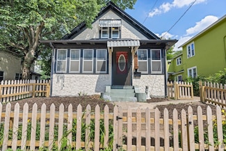 1819 University Ave NE, Minneapolis, MN 55418