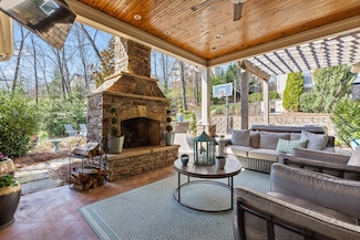 1024 E Dallas Rd, Chattanooga, TN 37405