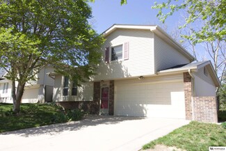 13102 Emiline St, Omaha, NE 68138