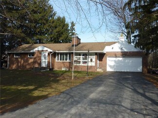 8460 Wehrle Dr, Buffalo, NY 14221