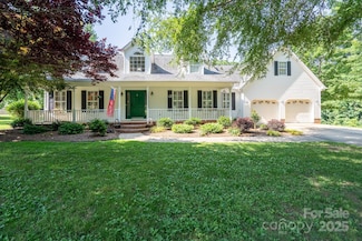 135 Primrose Dr, Salisbury, NC 28147