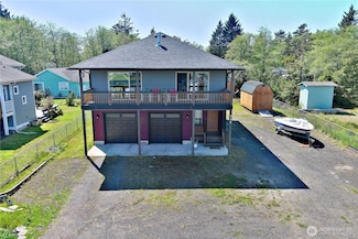 415 Olympic View Ave NE, Ocean Shores, WA 98569