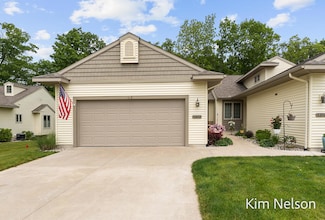 1318 N Timberview Dr, Whitehall, MI 49461